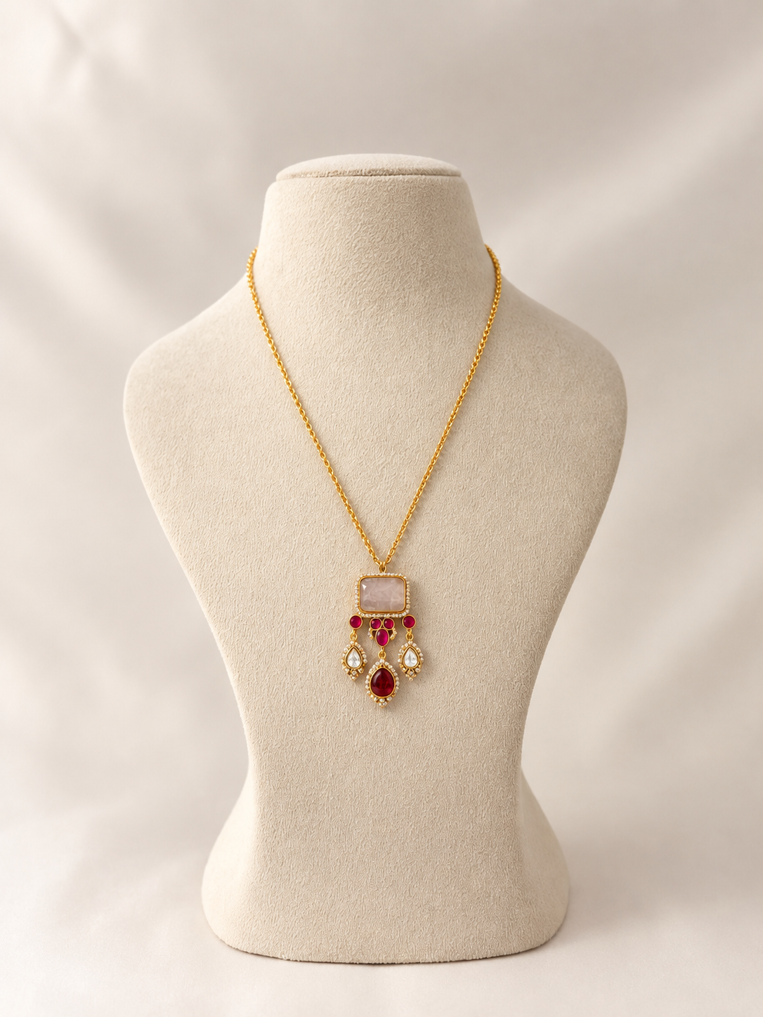 GUL Chain Necklace