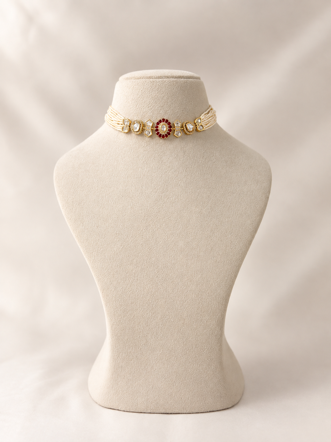 NOOR Ruby Pendant Choker