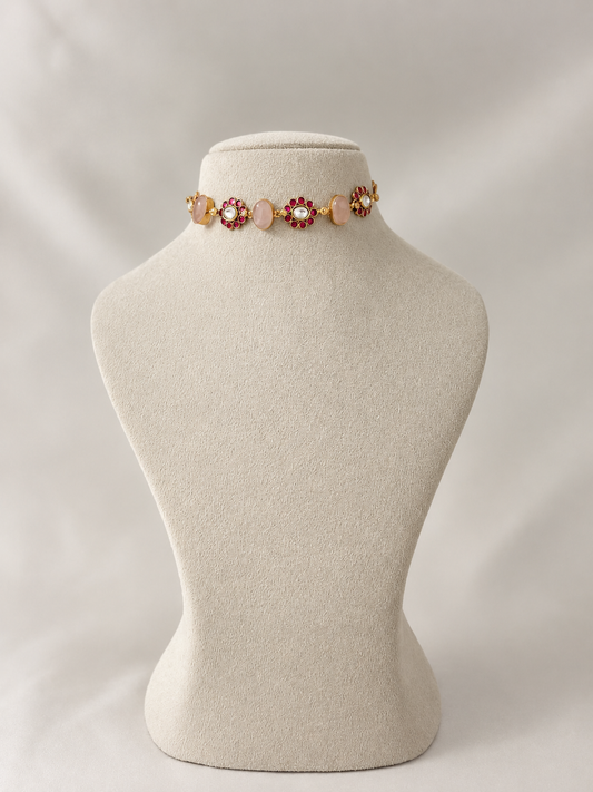 GUL Floral Choker