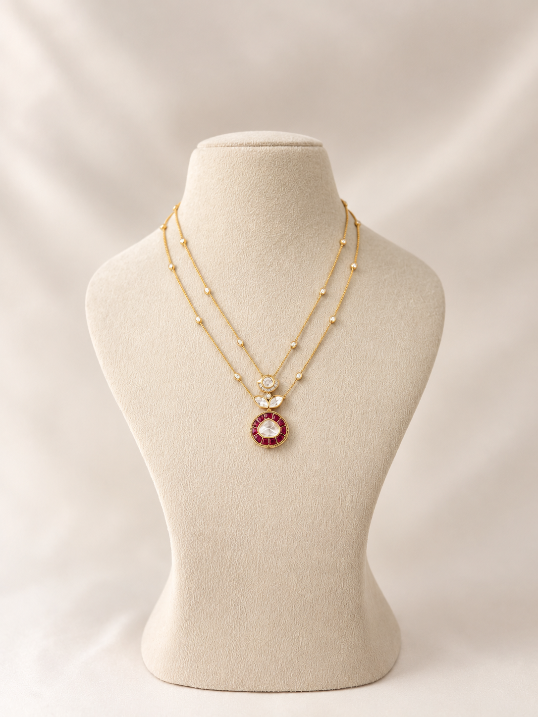 NOOR Layered Choker