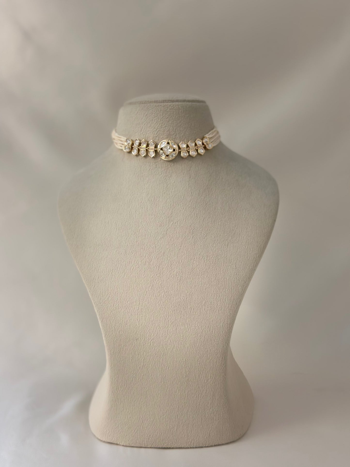 NOOR Statement Choker