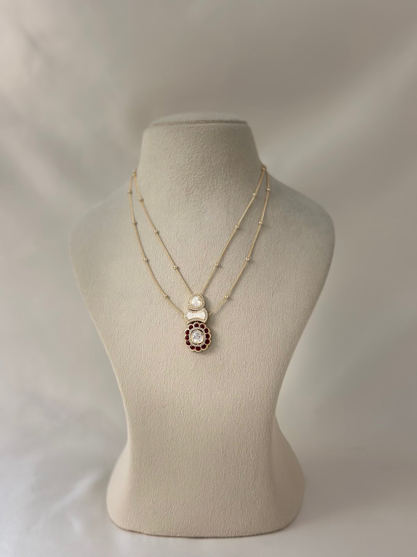 NOOR Layered Necklace