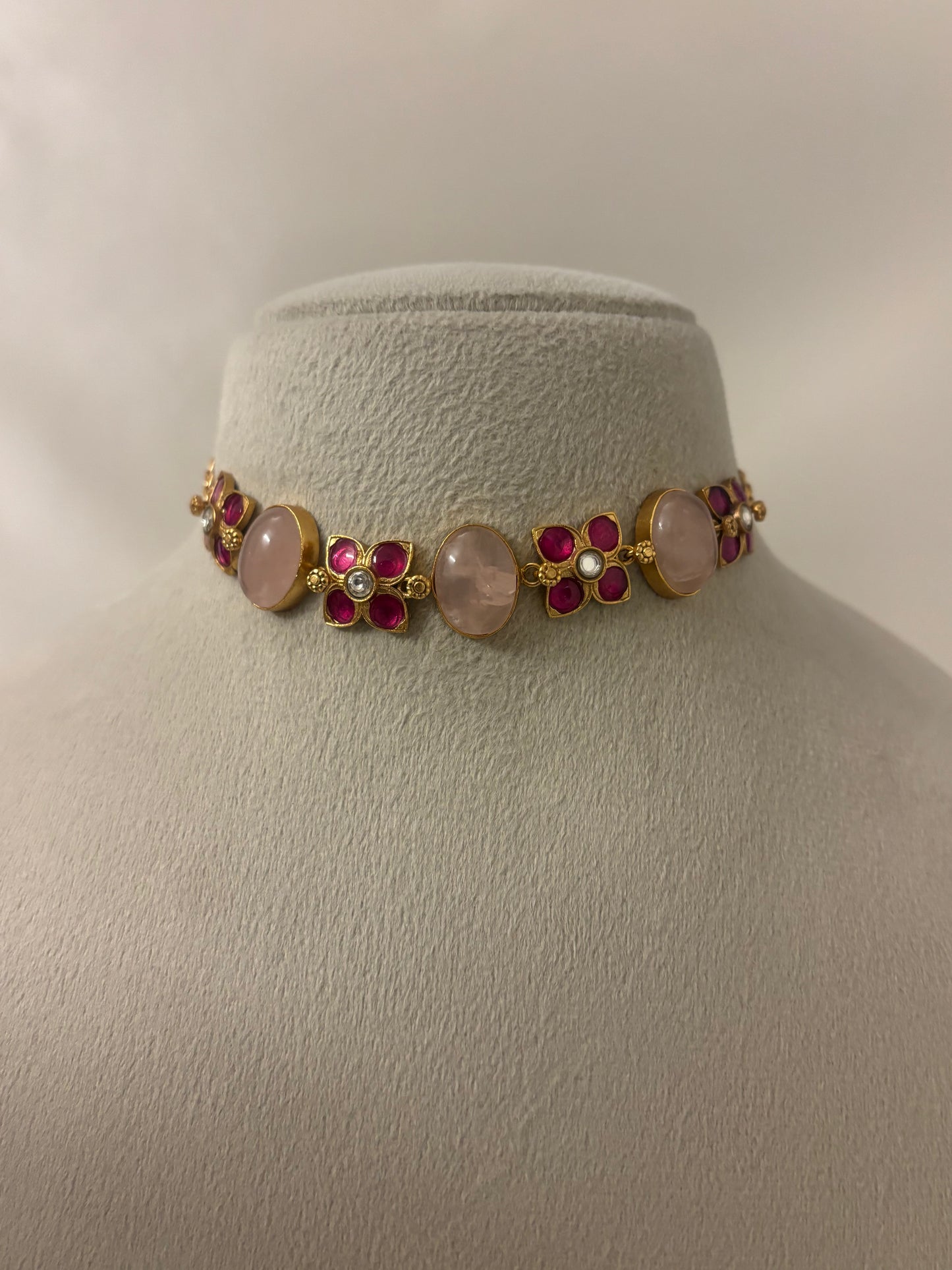 GUL Oval Choker