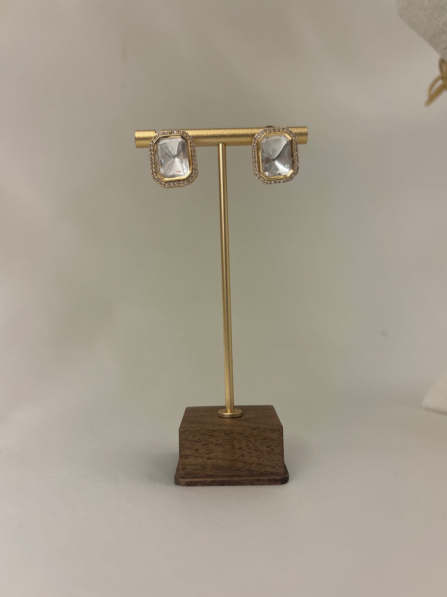 NOOR Rectangle Locket choker