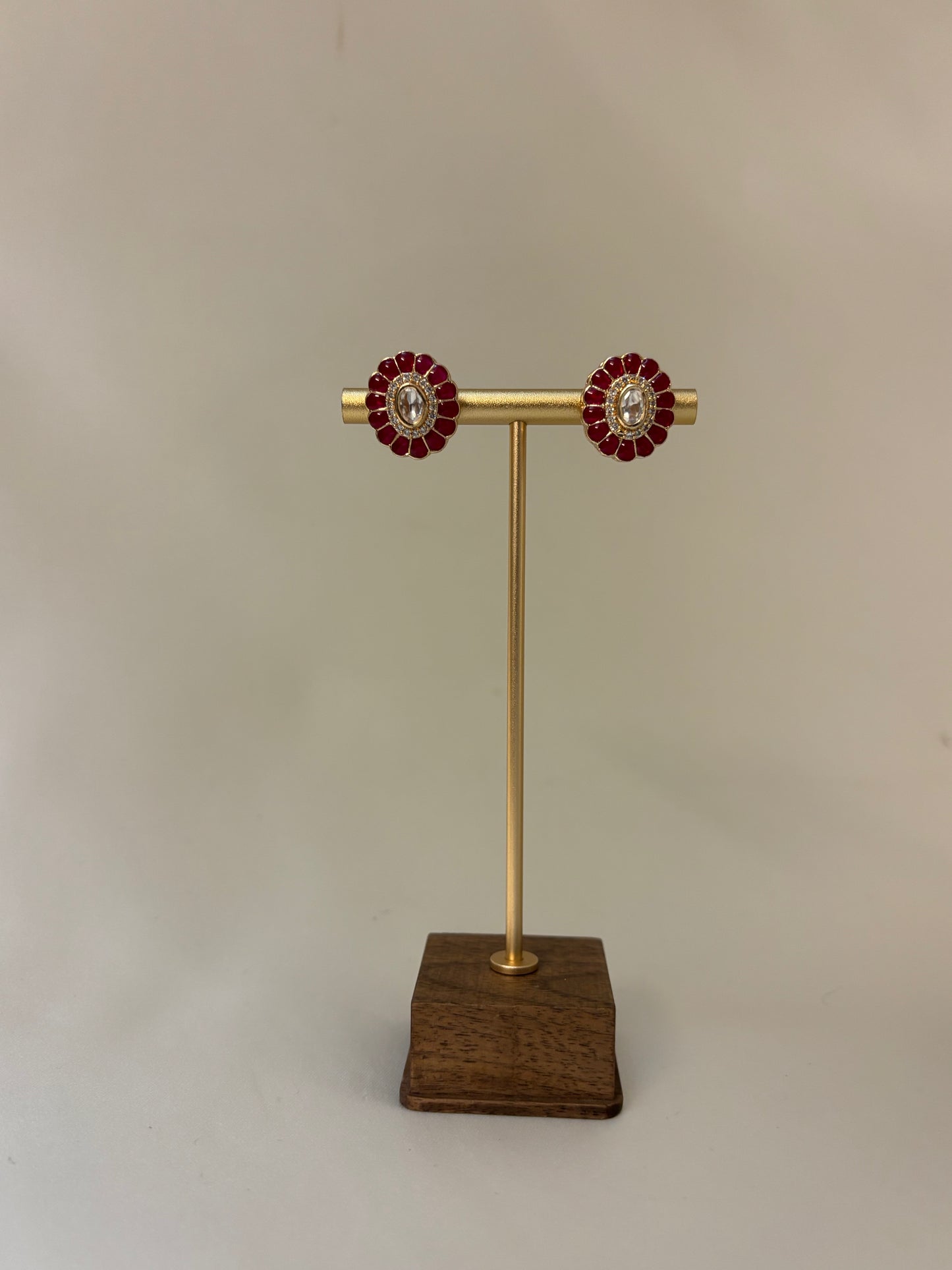 NOOR Ruby Pendant Choker