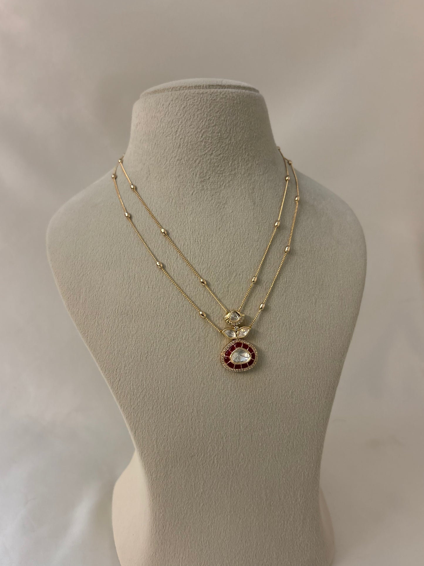 NOOR Layered Choker